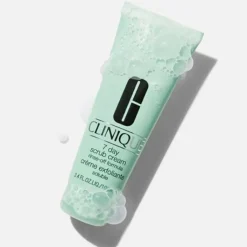CLINIQUE 7 Day Scrub Cream