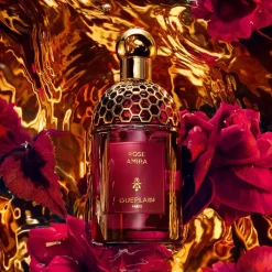 Mujer GUERLAIN Absolus Allegoria Rose Amira