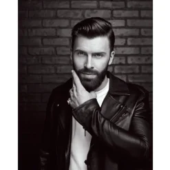 Hombre L'Oréal Men Expert BARBERCLUB Champú Barba + Cabello + Rostro