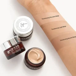 IT COSMETICS Bye Bye Redness