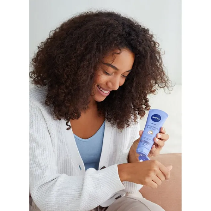 NIVEA Crema de Manos Cuidado Nutritivo