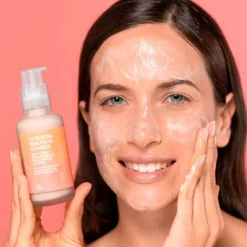 Freshly Cosmetics Exfoliating Rose Facial Cleanser