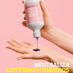 Wella Professionals Invigo Blonde Recharge Shampoo