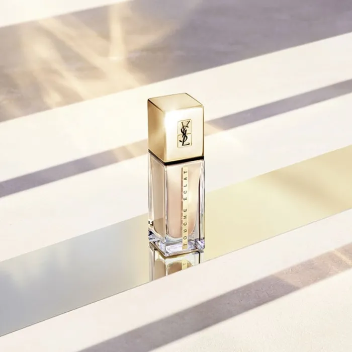 YVES SAINT LAURENT Le Teint Touche Éclat