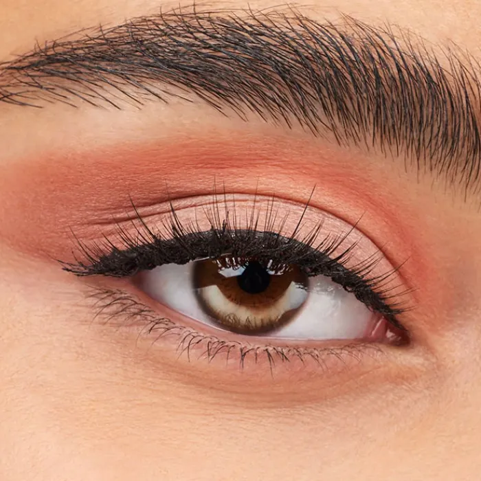 Essence Light as a Feather 3D Pestañas Artificiales 01