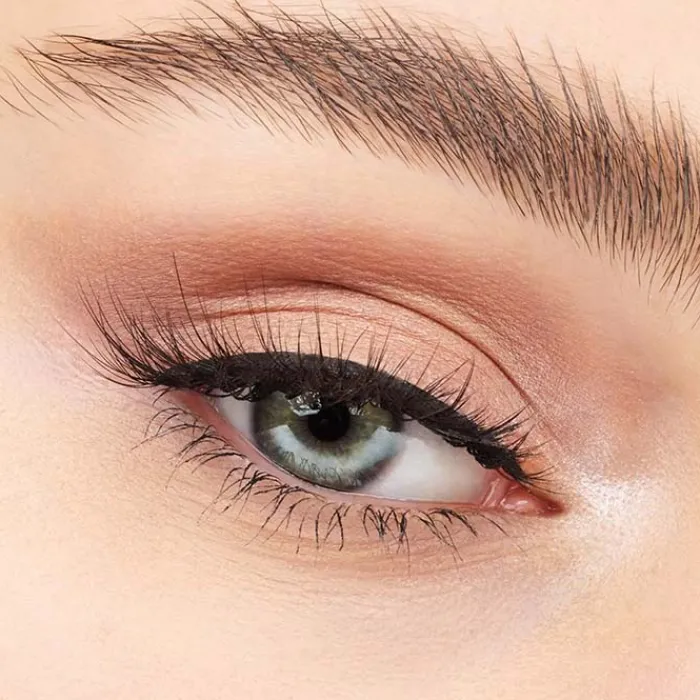 Essence Light as a Feather 3D Pestañas Artificiales 02