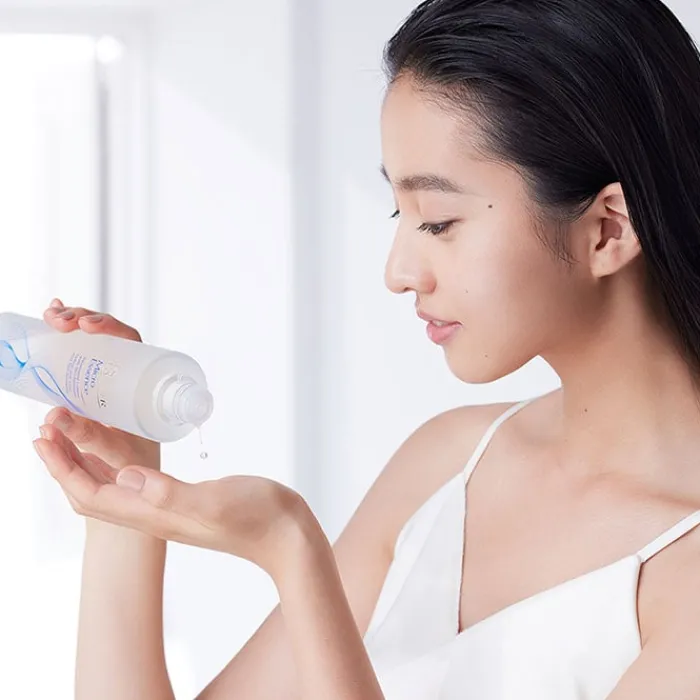 ESTÉE LAUDER Micro Essence Treatment Lotion