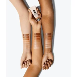 CLINIQUE Moisture Surge Sheertint Hydrator SPF25