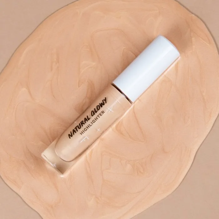 Freshly Cosmetics Natural Glowy Highlighter