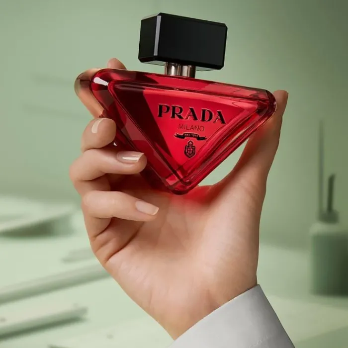 Mujer PRADA Paradoxe Radical Essence