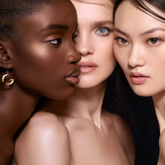 GUERLAIN Parure Gold Skin