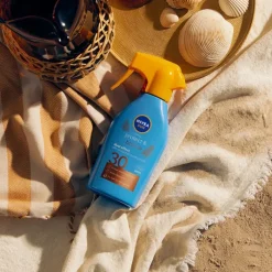 NIVEA Protege & Broncea Spray SPF30