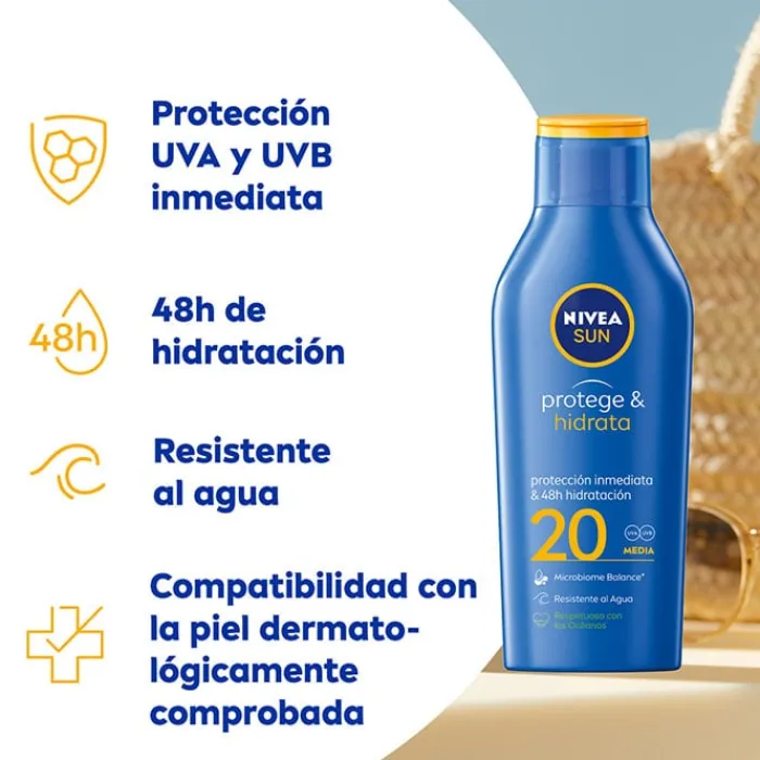 NIVEA Protege & Hidrata Loción Solar SPF20