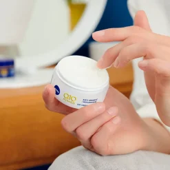 NIVEA Q10PLUS Anti-arrugas Cuidado de Día SPF15