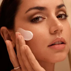 ESTÉE LAUDER Revitalizing Supreme+ Youth Power Creme