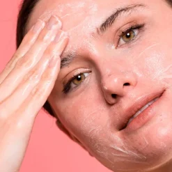 Freshly Cosmetics Rose Quartz Facial Cleanser