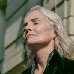 SISLEY Sisleÿa L'Intégral Anti-Âge Sérum Essentiel Longévité