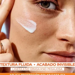 Delial Super UV Fluido Facial Vitamina C SPF50+