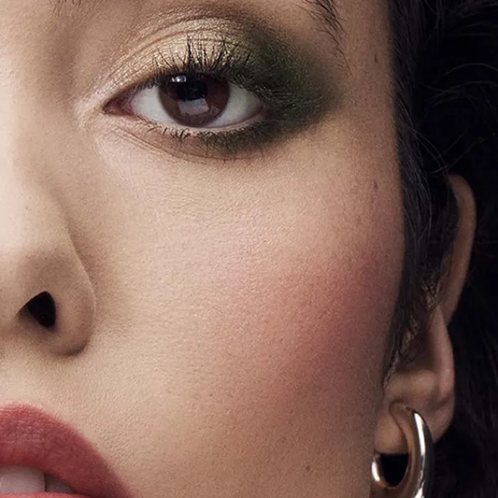 ESTÉE LAUDER The Sculpting Blush